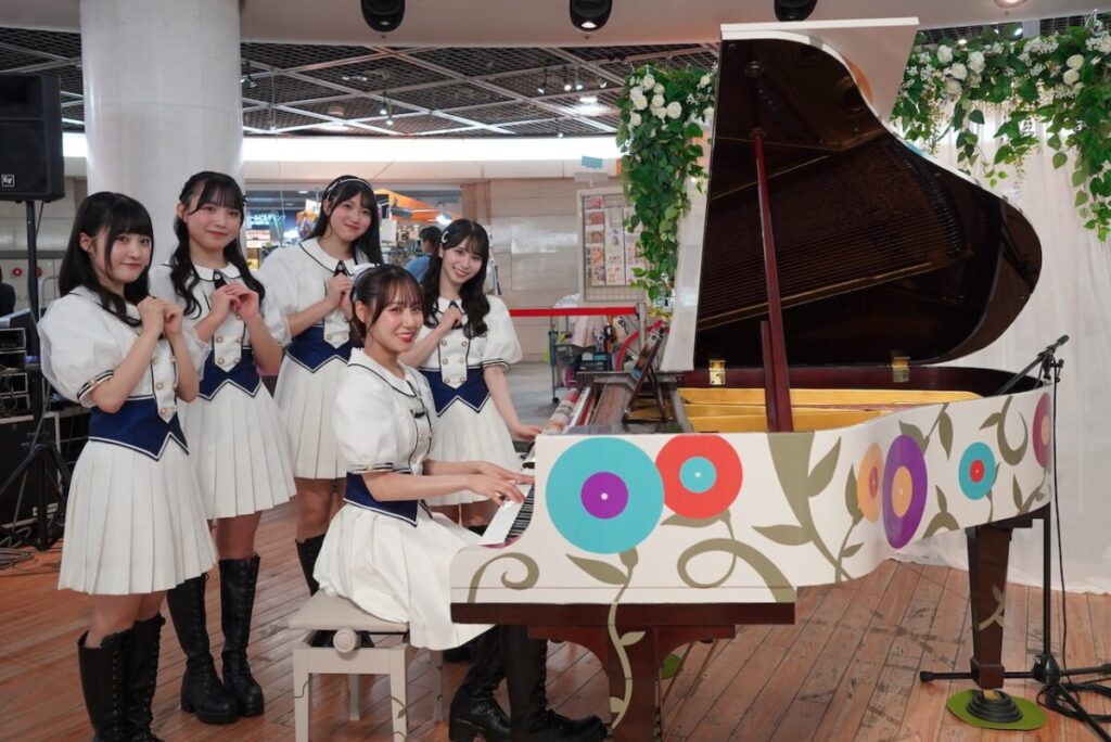 STU48、『被爆80周年記念事業 紙屋町まちかどピアノ ラッピングリニューアル記念コンサート』出演