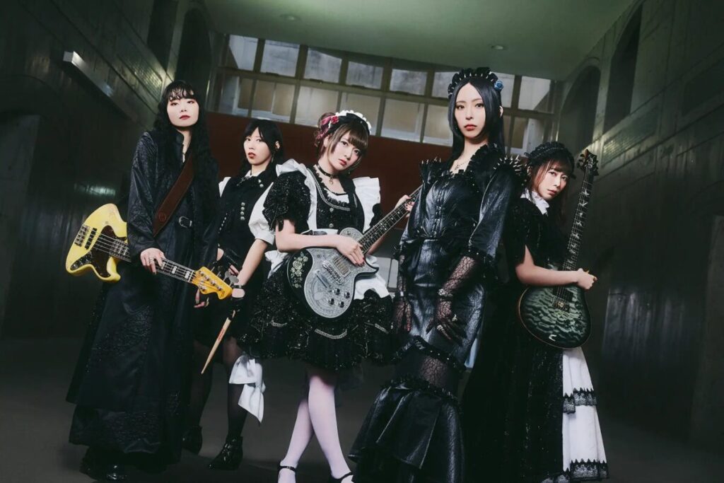 BAND-MAID、新EP『SCOOOOOP』リリース決定