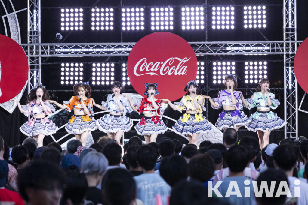 【六本木アイドルフェスティバル2025ライブレポート】fav me、弾むように舞い、真っ直ぐに響いた声の軌跡