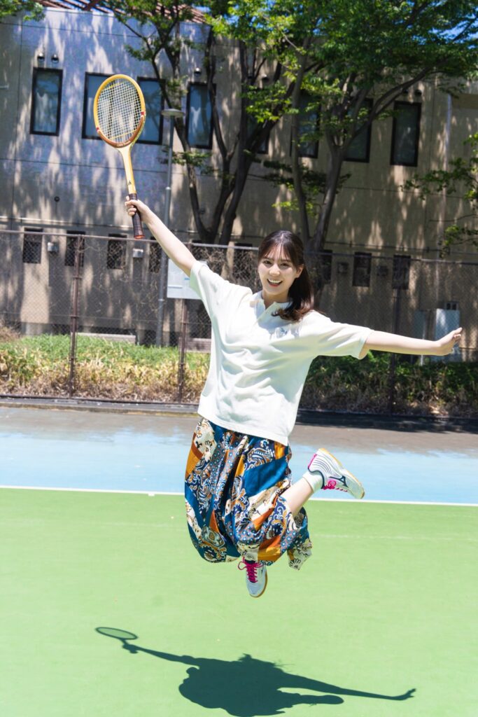 日向坂46 小坂菜緒、『B.L.T.』表紙・巻頭に登場